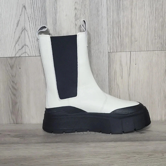 🛍Puma Mayze Stack Chelsea Boot White Black Slip On Womens Size 5.5 - Picture 7 of 10